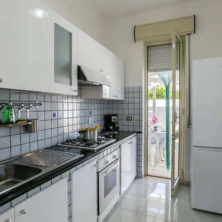 Cavarra Apartment *