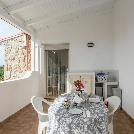 Cavarra Apartment