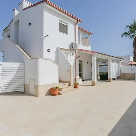 Apartment Cavarra Reitani