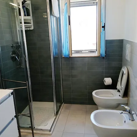 Cavarra Apartamento Reitani