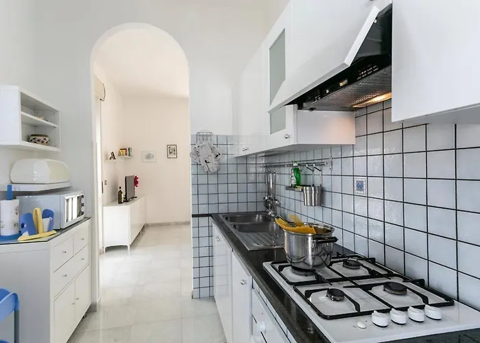Cavarra Apartamento Reitani